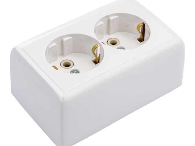 Розетка открытой установки для сухих помещений 2 гнезда IP20 белая МПО Электротехника REONE, 