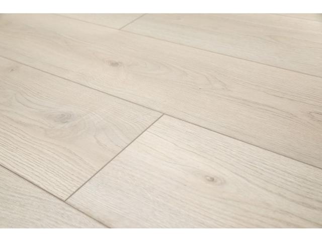 Ламинат Peli grand gr-701 испир 33 класс влагостойкий с системой Uniclic 6 шт, 