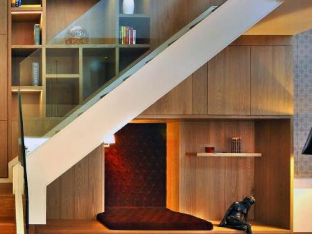 Антресольный этаж с маршевой лестницей в Москве, Москва, Москва