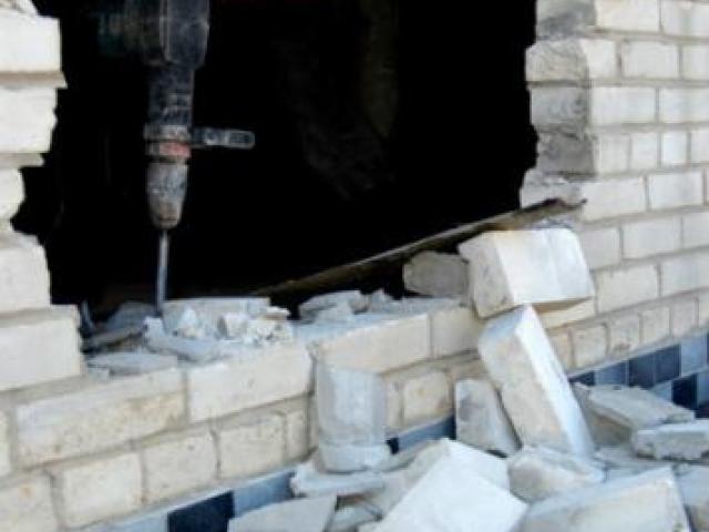 Демонтаж стен, перегородок, проемы в стенах, Новороссийск