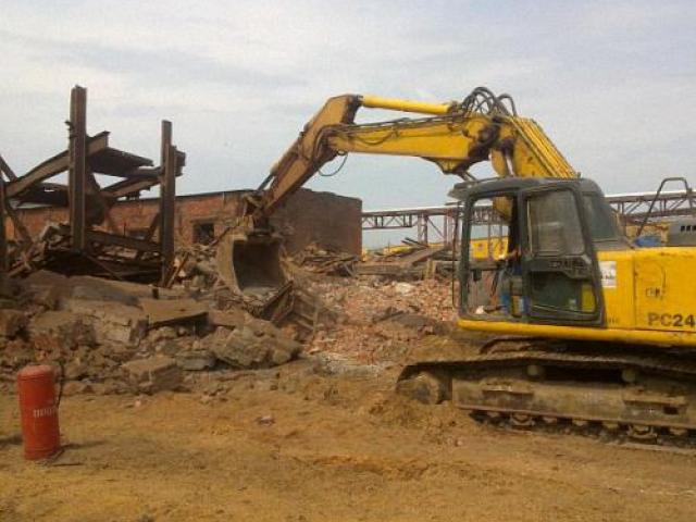 Демонтаж снос домов, зданий, сооружений, Великий Новгород