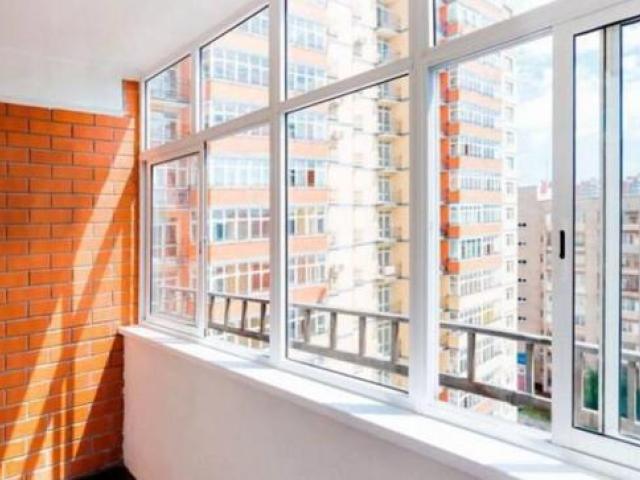 Остекление и отделка балконов., Чайковский