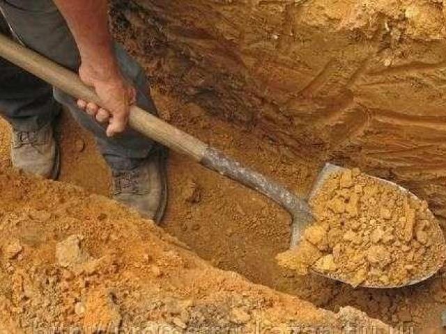 Земляные работы. Копка вручную. Копка ям, траншей, Анапа
