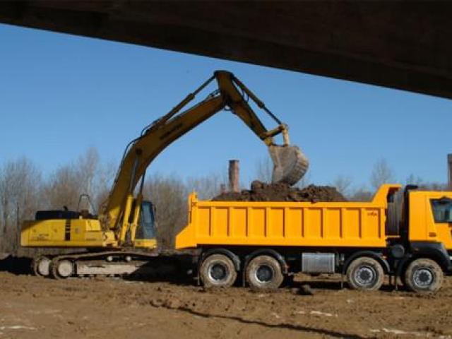 Отсыпка и поднятие участка, в любом р-оне Спб и Лен.Области, Санкт-Петербург