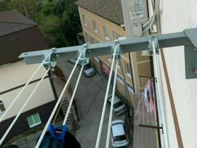 Бельевые кронштейны на роликах в Сочи, Сочи