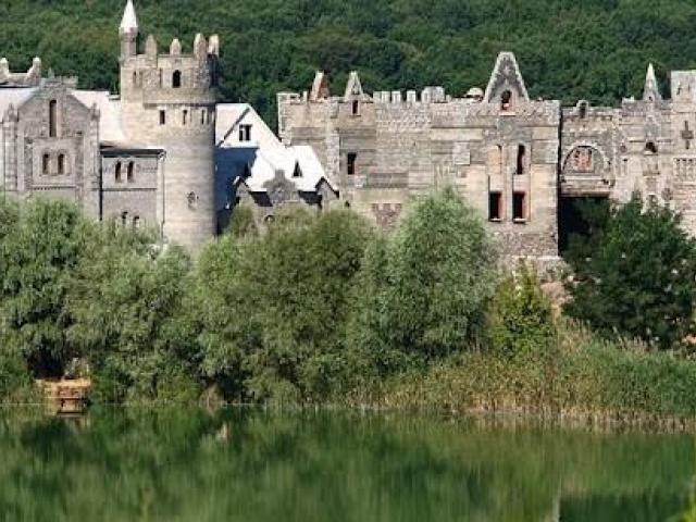 Строим настоящий средневековый замок., Ростов-на-Дону