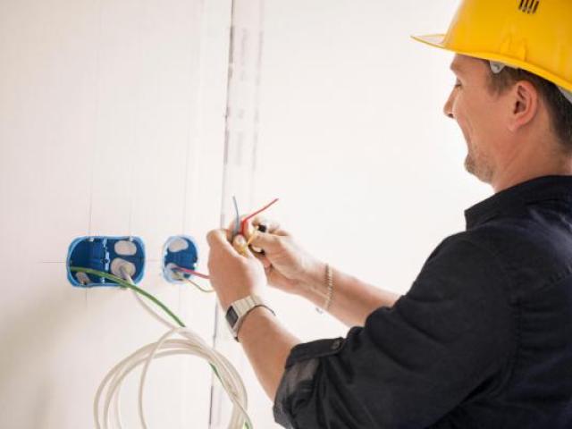 Мастер на час, электрик, сантехник, сборка мебели, Санкт-Петербург