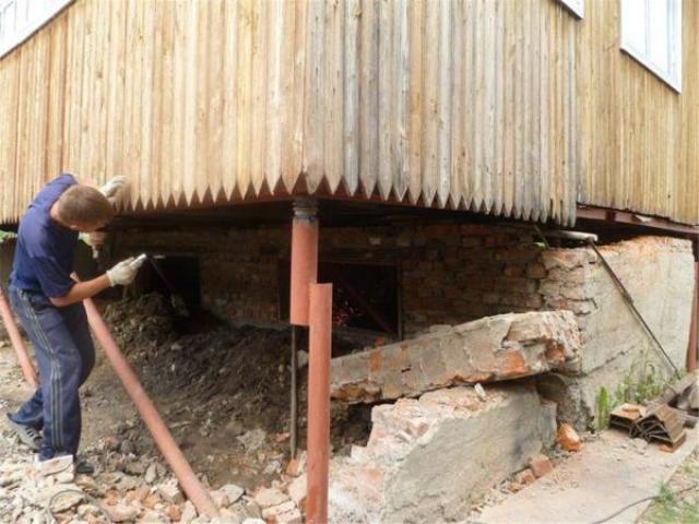 Подъем деревянных домов, Минск