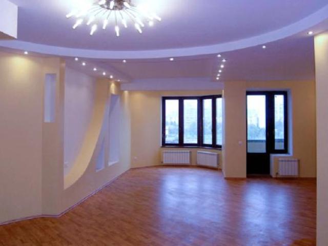 Квартирный ремонт обои ламинат санузел электрика и другое, Москва