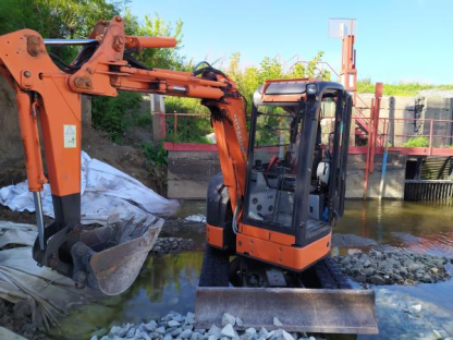 Аренда мини экскаватора c ямобуром, Тюмень