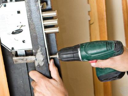 Ремонт стальных дверей в Балашихе Железнодорожном Щёлково Фрязино, Балашиха