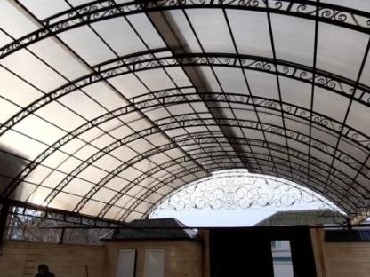 Навесы в Владикавказе. лексан навесы Владикавказ. изготовление навесов, Владикавказ